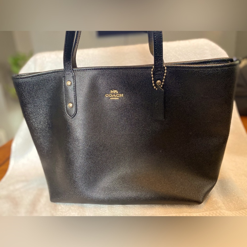 Coach shoulder bag